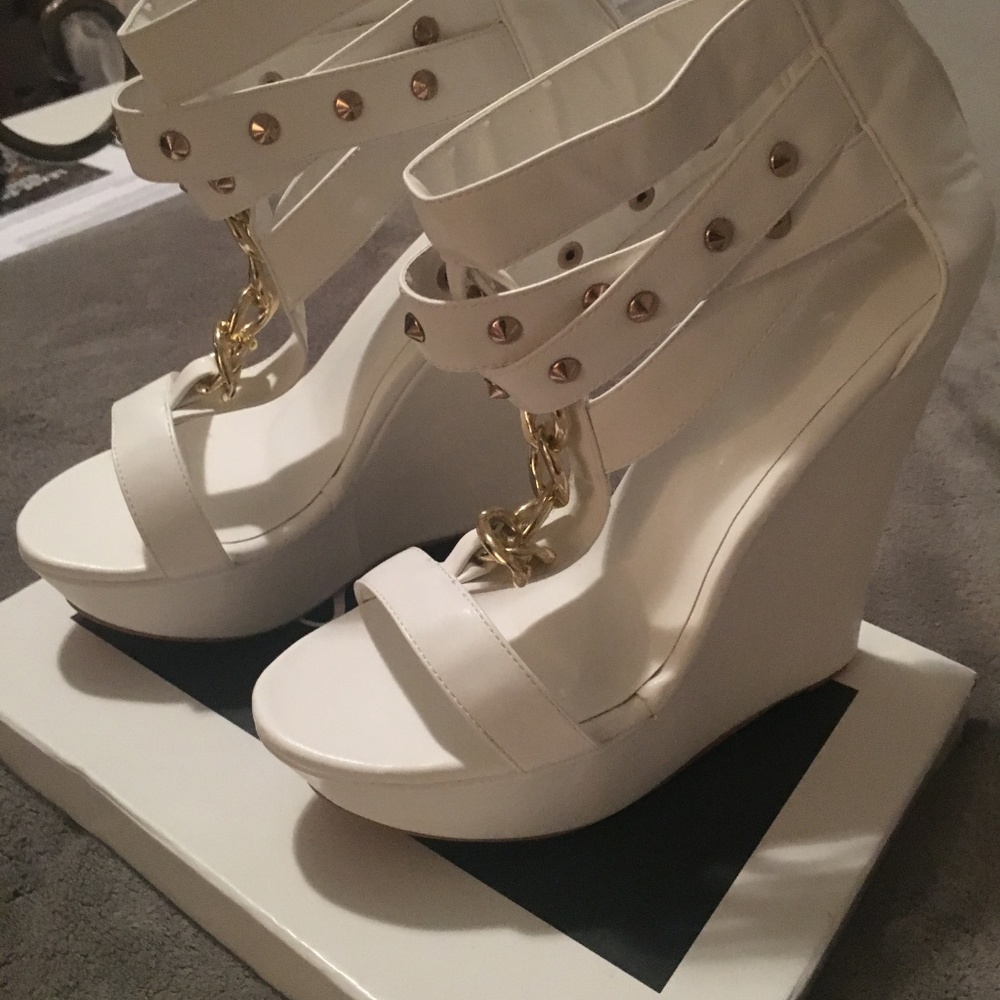 Platform Wedges - Picture 2 of 5